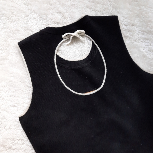 Kate Spade black fluted bow back knit dress - Picture 5 of 7